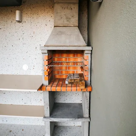 Casa Lobos By Quantique *